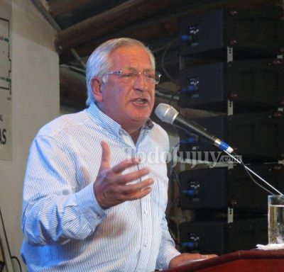 Fellner �estamos en la tarea de la reorganizaci�n interna del PJ a nivel nacional�