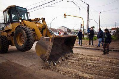 La Municipalidad inici� obras de pavimentaci�n en Jorge Newbery