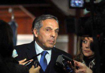 Para Sapag, Naci�n quiere demasiadas prohibiciones 