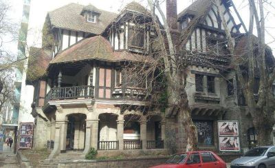 Quieren anexar un edificio al chalet de Alula Baldassarini