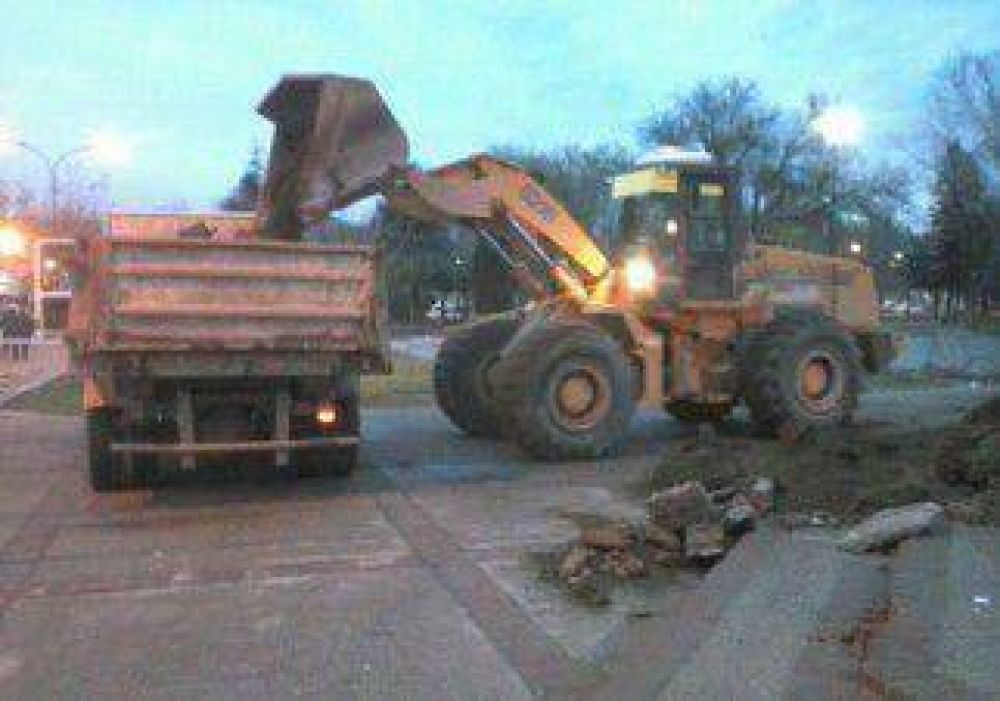 Comenzaron a remodelar un sector del Parque Central 