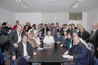 Cuartango recibi� a autoridades de la CGT Regional Avellaneda - Lan�s