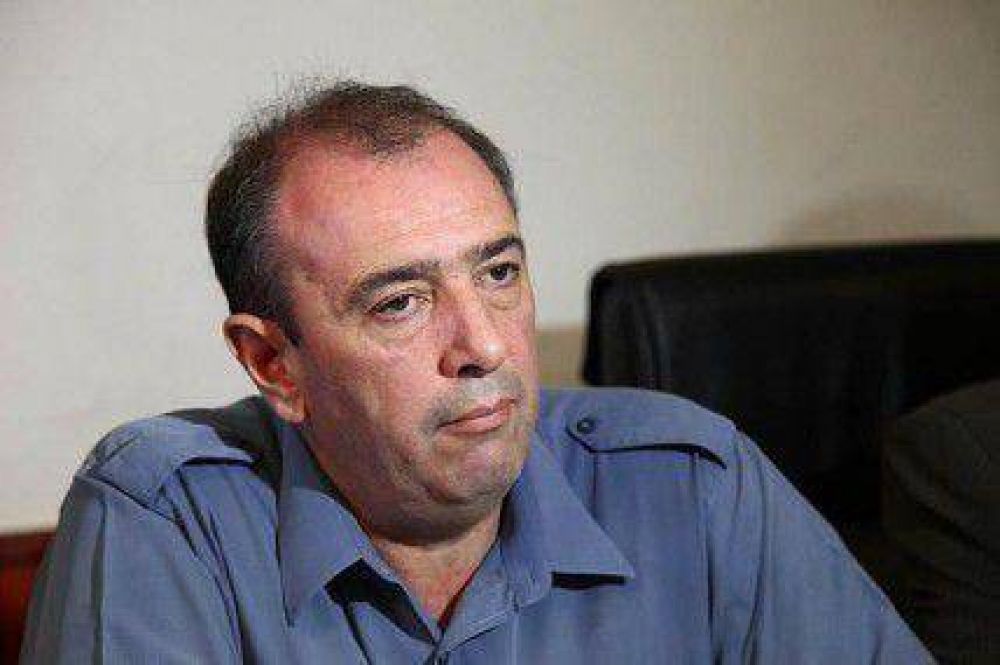 Polic�a asegura que el paro de choferes es por el 