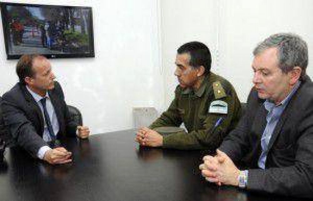 Mart�n: �Es clave el trabajo de los gendarmes en la Provincia�