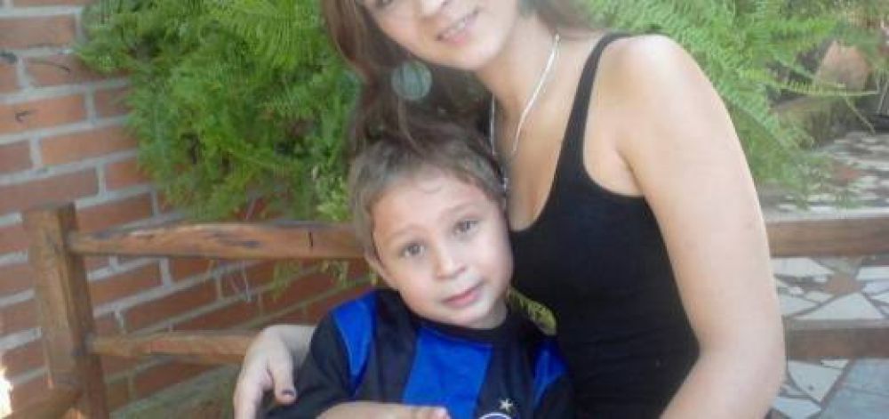 Familiares de Paola Jakimenko recaudan fondos para practicarle una autopsia