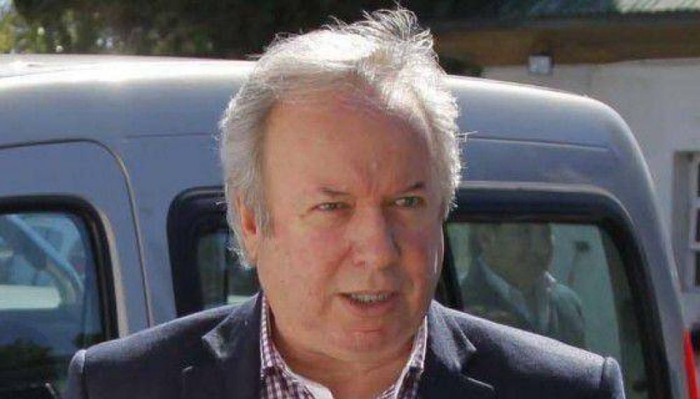 Peralta asegur� que si Argentina entra en default peligra la construcci�n de las represas
