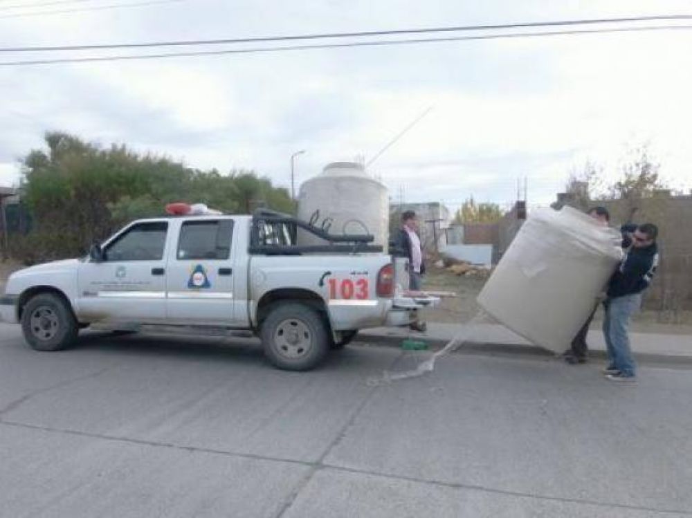Escasa demanda de los tanques y bombas de agua