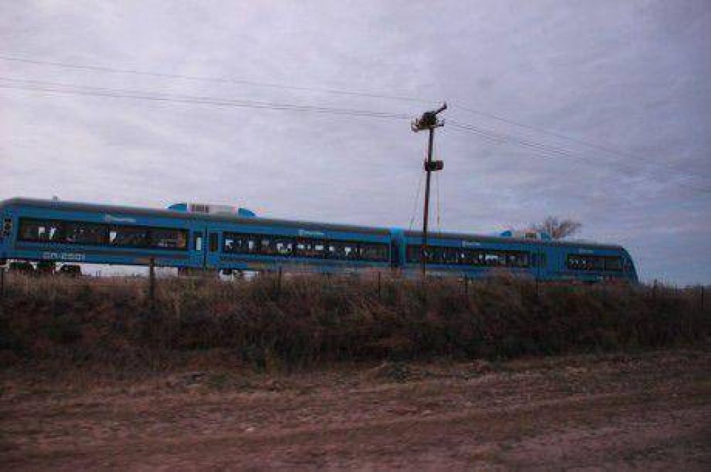Fern�ndez en la puesta en marcha del servicio Realic�-General Pico