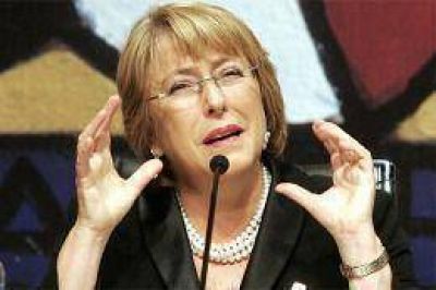Bachelet desisti� de viajar a la cumbre del Mercosur en Caracas