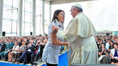 Hist�rico perd�n del Papa por la persecuci�n a los pentecostales
