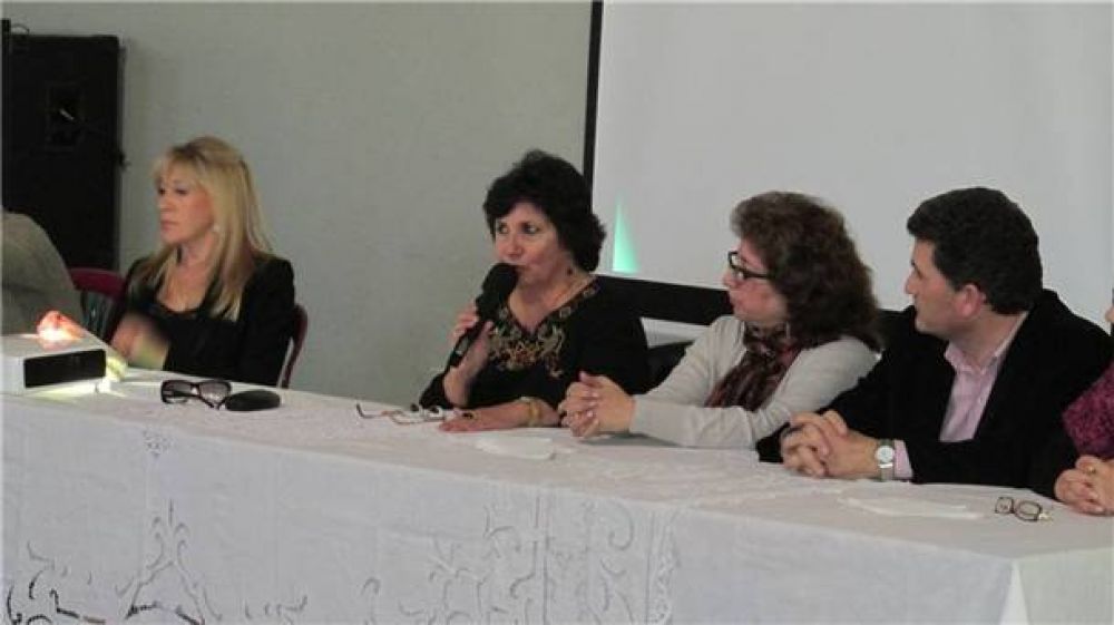 Fue presentada la nueva inspectora jefe distrital