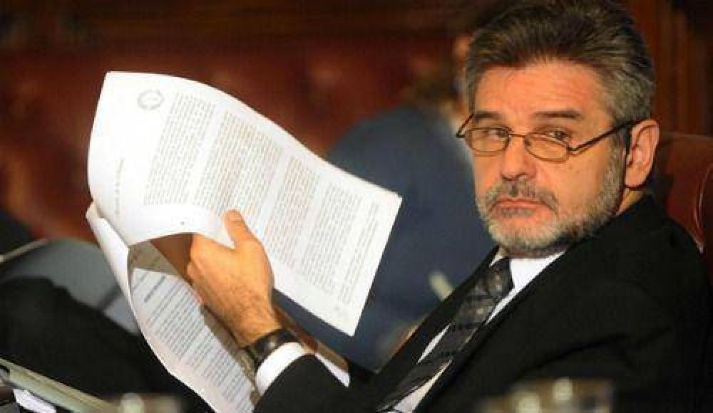 Ciudad: Filmus, el menos perdedor de los candidatos del FpV, parece ser la �nica opci�n 