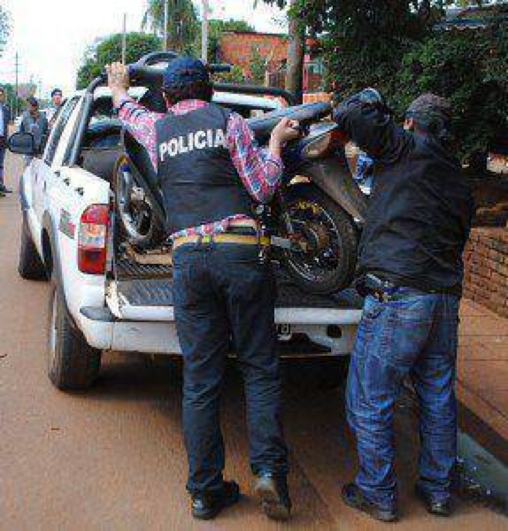 Atrapan a tres personas sospechadas de ser motochorros