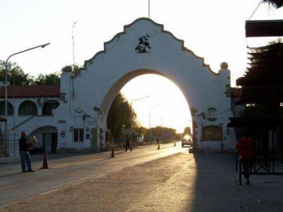 Fuerte operativo fiscal en Desaguadero contra el comercio ilegal