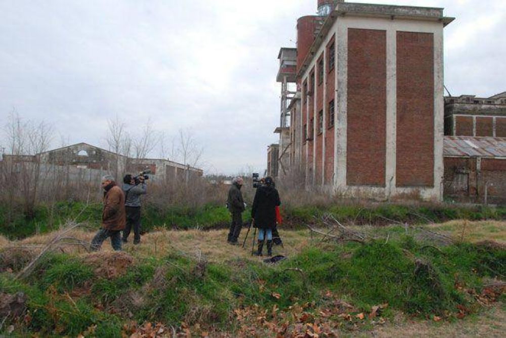 Iniciaron mediciones para la apertura de una calle peatonal en el Molino Werner