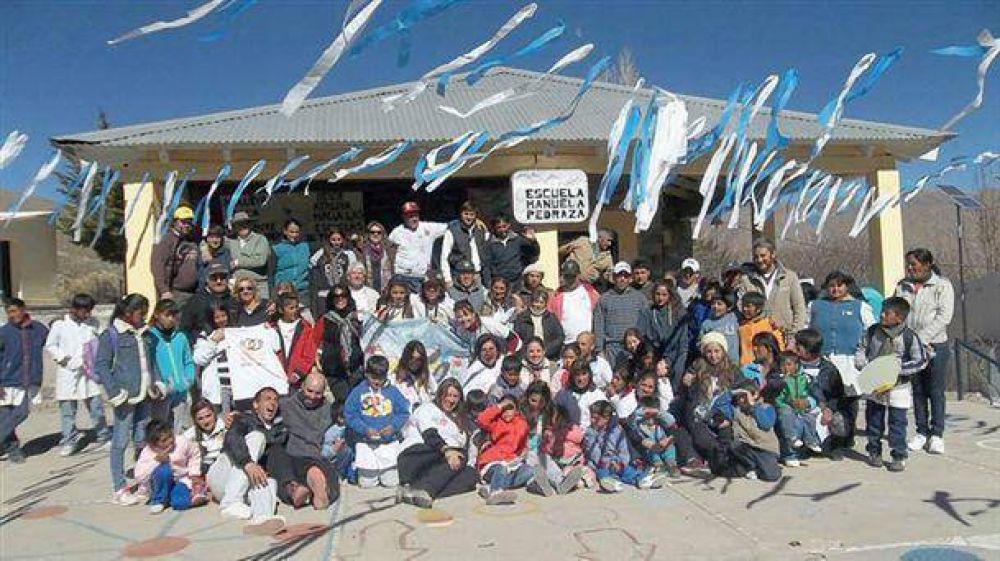 Regres� la delegaci�n pehuajense que viaj� a Tucum�n para entregar donaciones