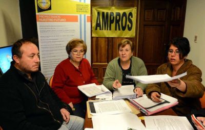 Gremios piden que P�rez eche a Roby