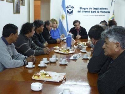 Pesatti recibi� a trabajadores de Vialidad Rionegrina