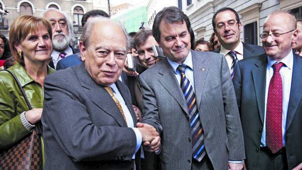 Esc�ndalo en Catalu�a: el ex jefe de gobierno renunci� a sus privilegios