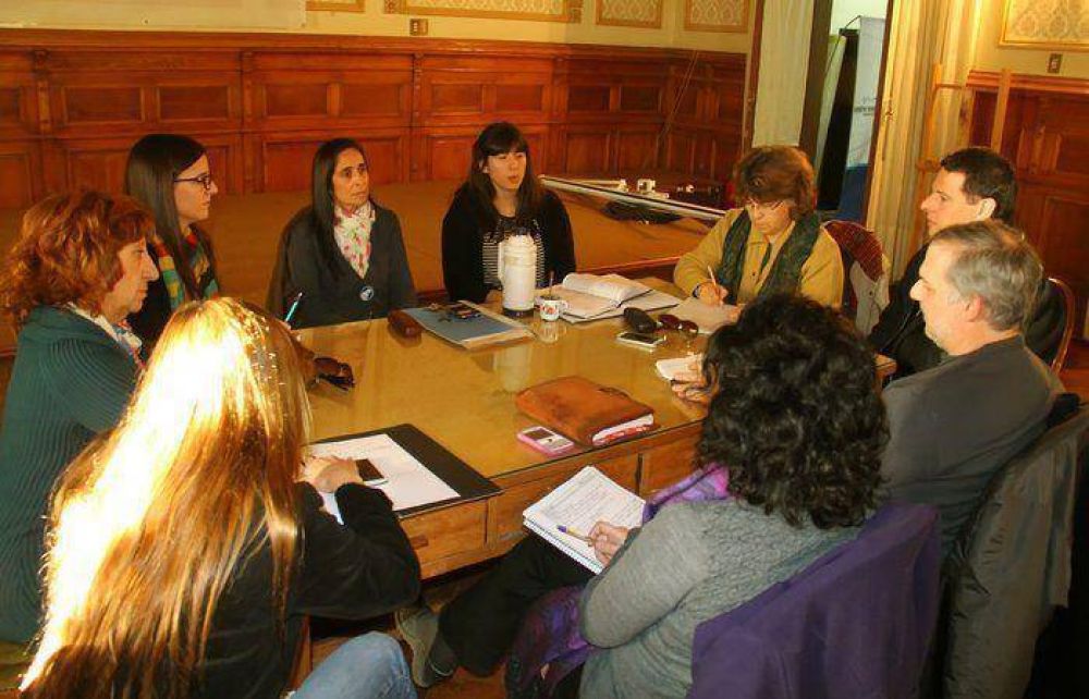 El CADES apoya una importante cantidad de proyectos del Instituto N�156