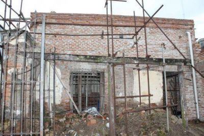 Casa Mart�nez: La Provincia avanza en las obras de reconstrucci�n del hist�rico solar