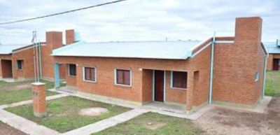 Avanza la construcci�n de viviendas Anses en Cotelai