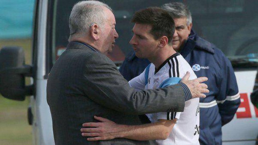 Lionel Messi tambin viene al pas para darle el ltimo adis a Grondona