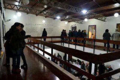 Sin acto formal, reabri� el Museo Hist�rico Regional 