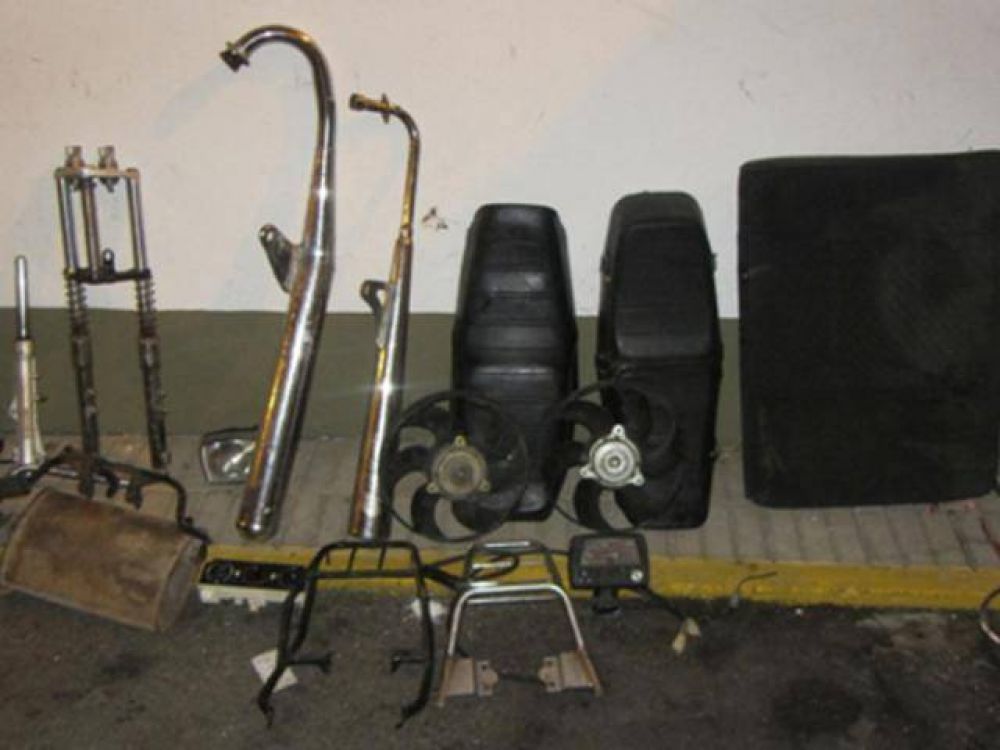 Capturaron a dos ladrones de autos