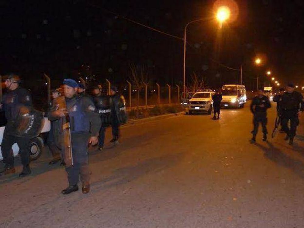 El ataque a tiros a 3 polic�as reaviv� una cruenta guerra entre narcos por el control de una zona de Las Heras