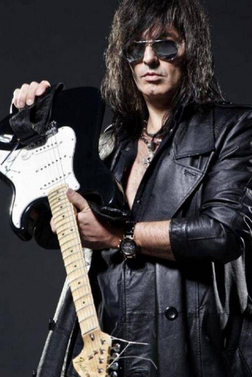 Rata Blanca: �Vamos a Bariloche a dar un show muy potente, con todas las canciones�