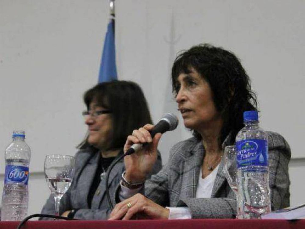 Ana Castagneto: �El objetivo es que no quede ning�n excluido en la sociedad�