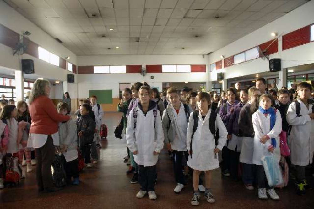 Docentes bonaerenses anunciaron un paro de 48 horas desde el lunes
