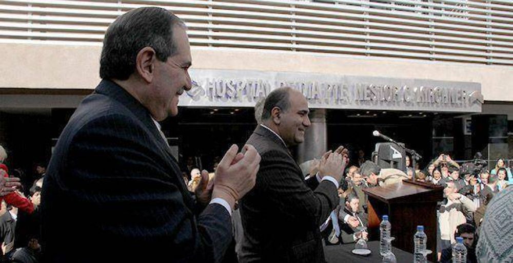 Alperovich inaugur� el Hospital N�stor Kirchner y asegur� que se continuar� trabajando para mejorar la calidad de atenci�n en la salud