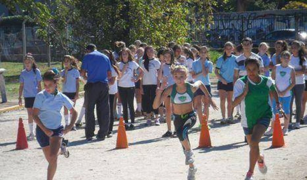 Lanzan los Juegos Porte�os 2014