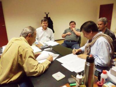 Gobierno dar� asistencia financiera por m�s de 1,4 millones de pesos al sector tabacalero