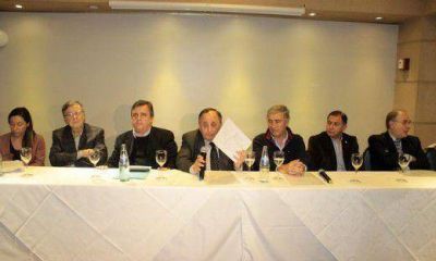 Radicales y juecistas acusaron a De la Sota de querer �acallar� a la oposici�n