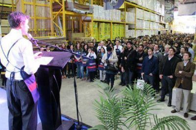 Con la presencia de Cristian Breitenstein, se inaugur� la sede local de Sodimac