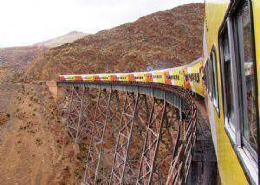 Tren a las Nubes: �Tengan la tranquilidad que se van a respetar todos los puestos de trabajo�