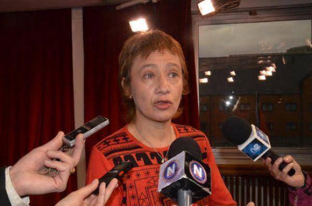 La Gobernadora R�os confirm� que inicio el tr�mite en el IPAUSS para jubilarse 