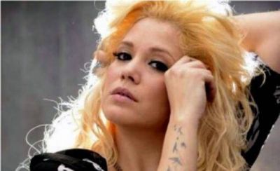�La rubia que conquist� Maradona es de Caleta Olivia