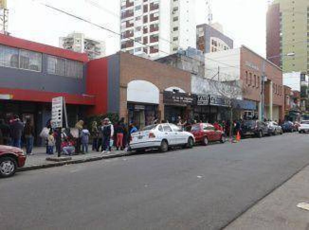 Miles de chicos disfrutan de las obras y propuestas infantiles en el Teatro Municipal