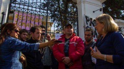 Docentes de la UNT deber�n asistir a audiencia de conciliaci�n obligatoria