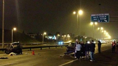 Tr�gico choque entre seis autos en el Acceso Oeste: hay un muerto