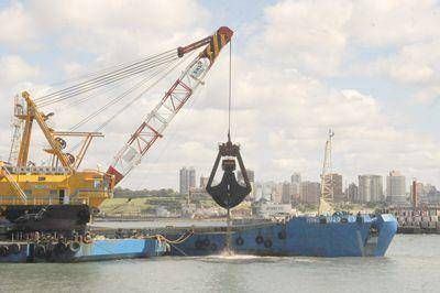 Llega hoy una nueva draga para devolverle profundidad al puerto