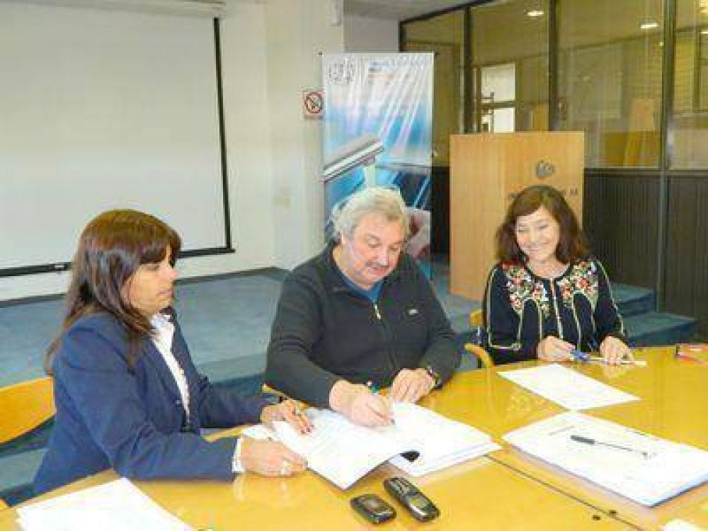 Obras sanitarias avanza con la reparaci�n de p�rdidas