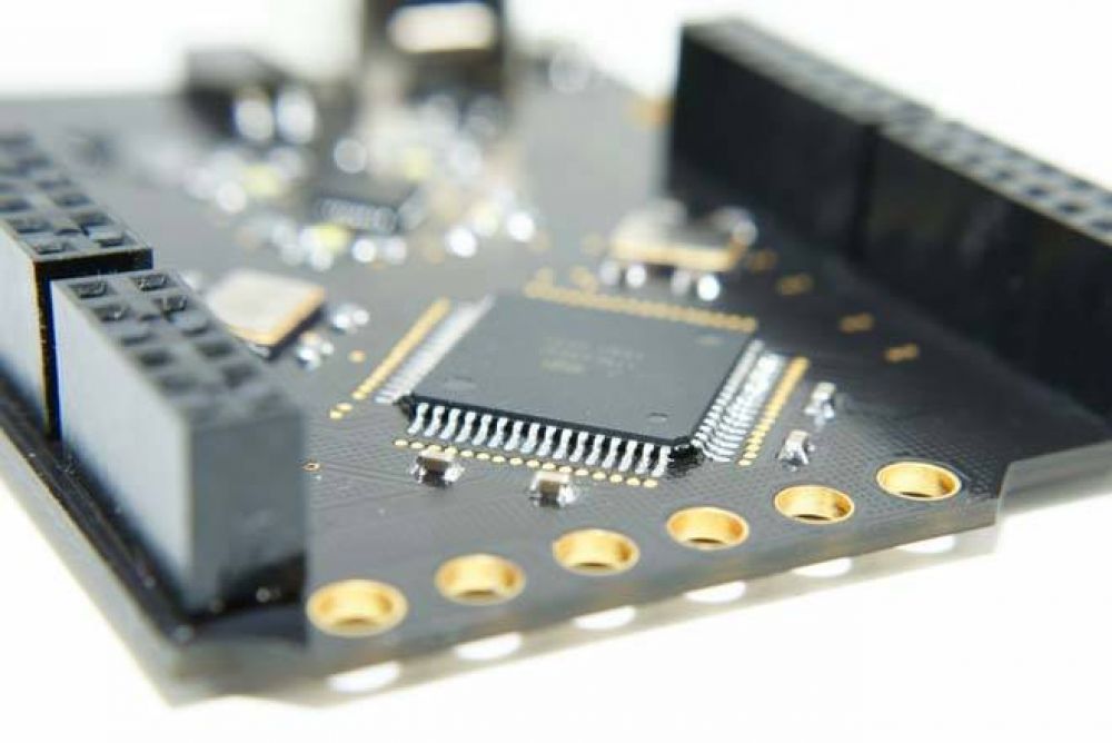 Baragiola impulsa la radicaci�n de empresas de hardware