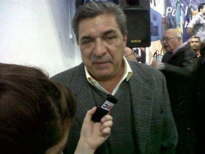 Slezack sobre el peronismo: �Podemos coleccionar y exigir porque somos parte de esta historia�