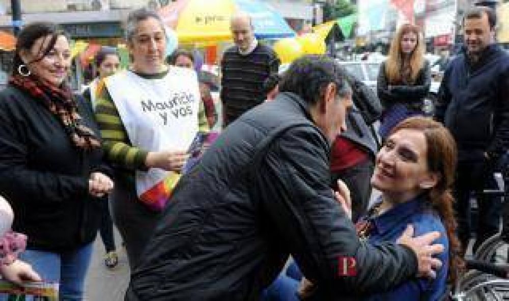 Elecciones 2015: Michetti se sum� a la mesa del Pro en La Plata