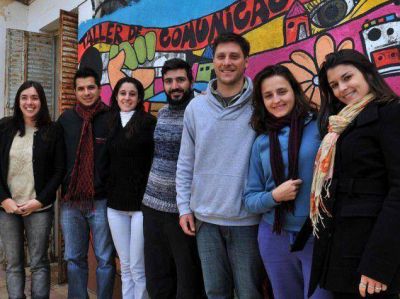 La Luci�rnaga, seleccionada para alentar la comunicaci�n popular